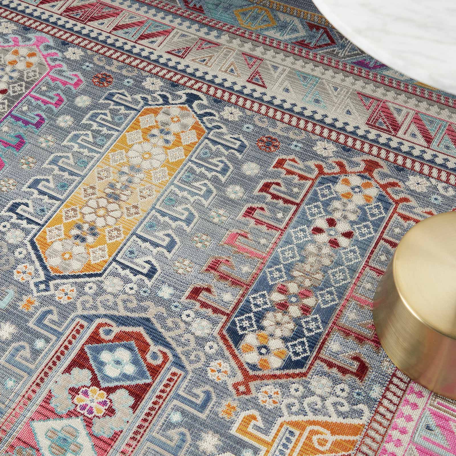 Nourison Teppich Vintage Kashan VKA06 GYMTC GREY MULTICOLOR 5X8 099446811967 interior 2