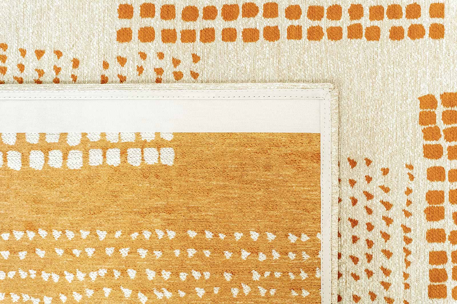Louis De Poortere teppich Craft 2077 Zen Garden Pomelo back